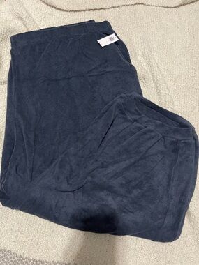 NWT- Old Navy - 4X. High Waist Towel Terry Barrel Pant